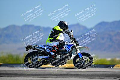 media/Mar-25-2024-Moto Forza (Mon) [[8d4319bd68]]/4-Novice Group/Session 2 (Turn 9 Side)/